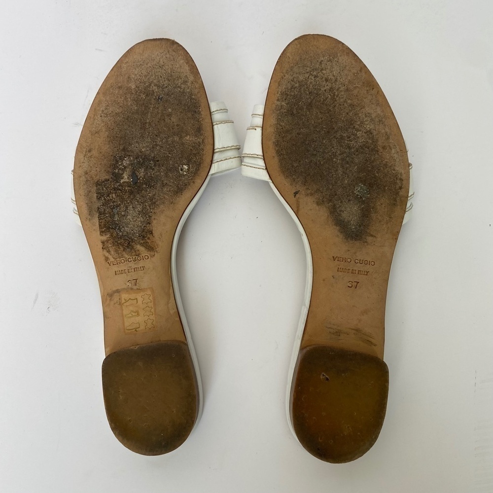 DOLCE & Gabbana White Leather Slides - Picture 4 of 4